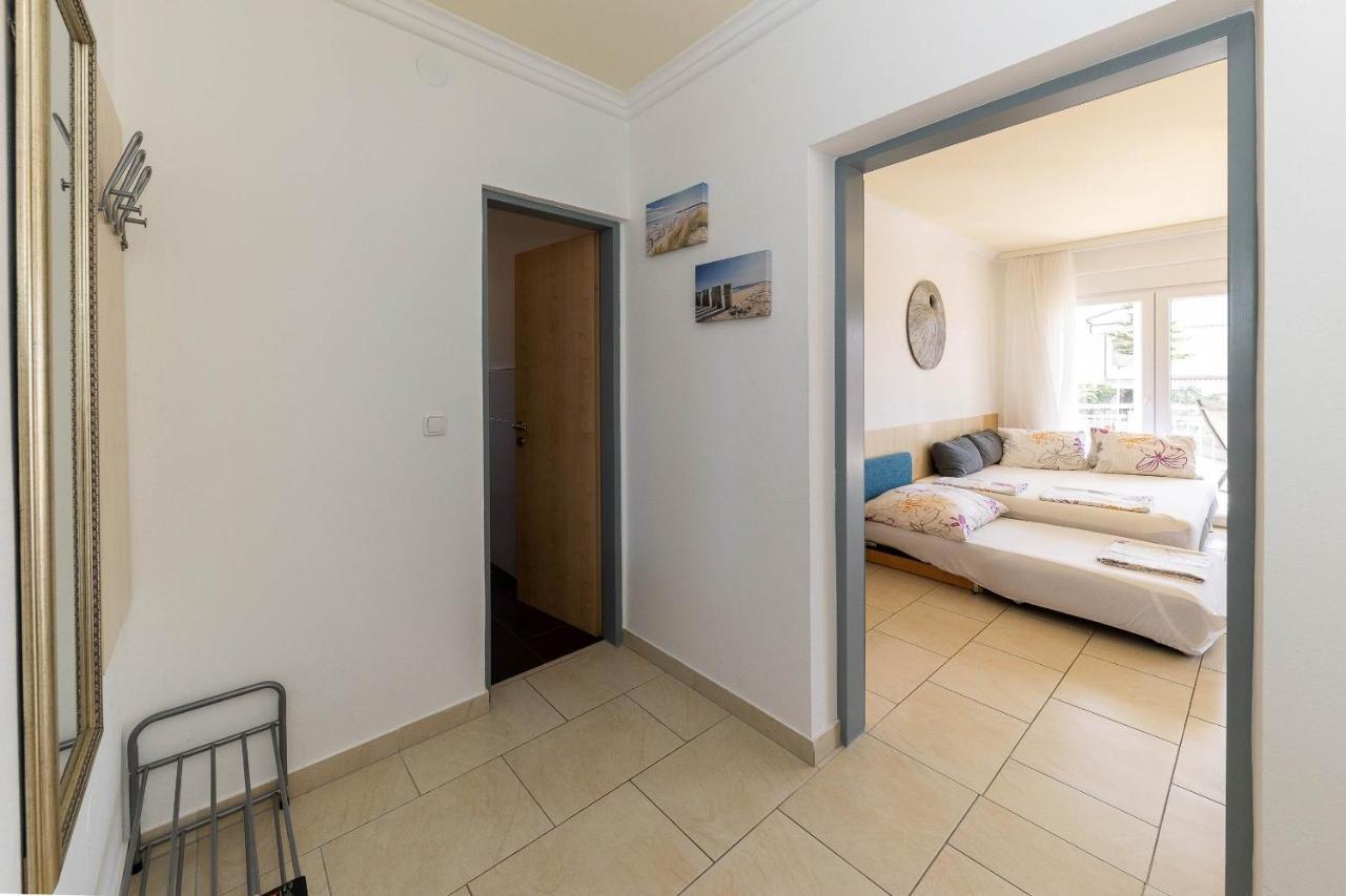 Apartmani Dea Crikvenica Exteriör bild