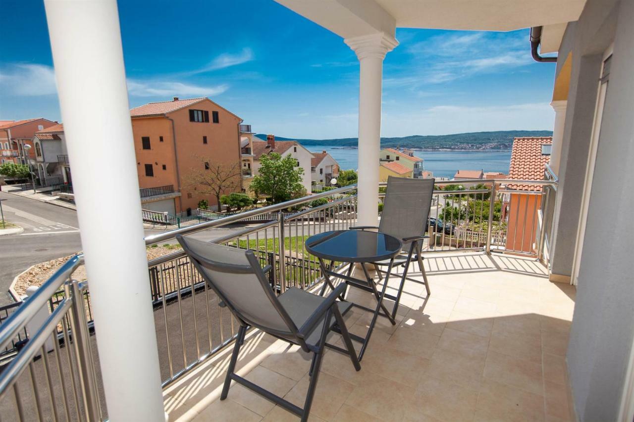 Apartmani Dea Crikvenica Exteriör bild